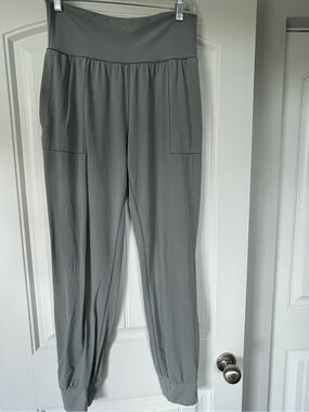 Athleta Light Green High-Waist Joggers with Pockets